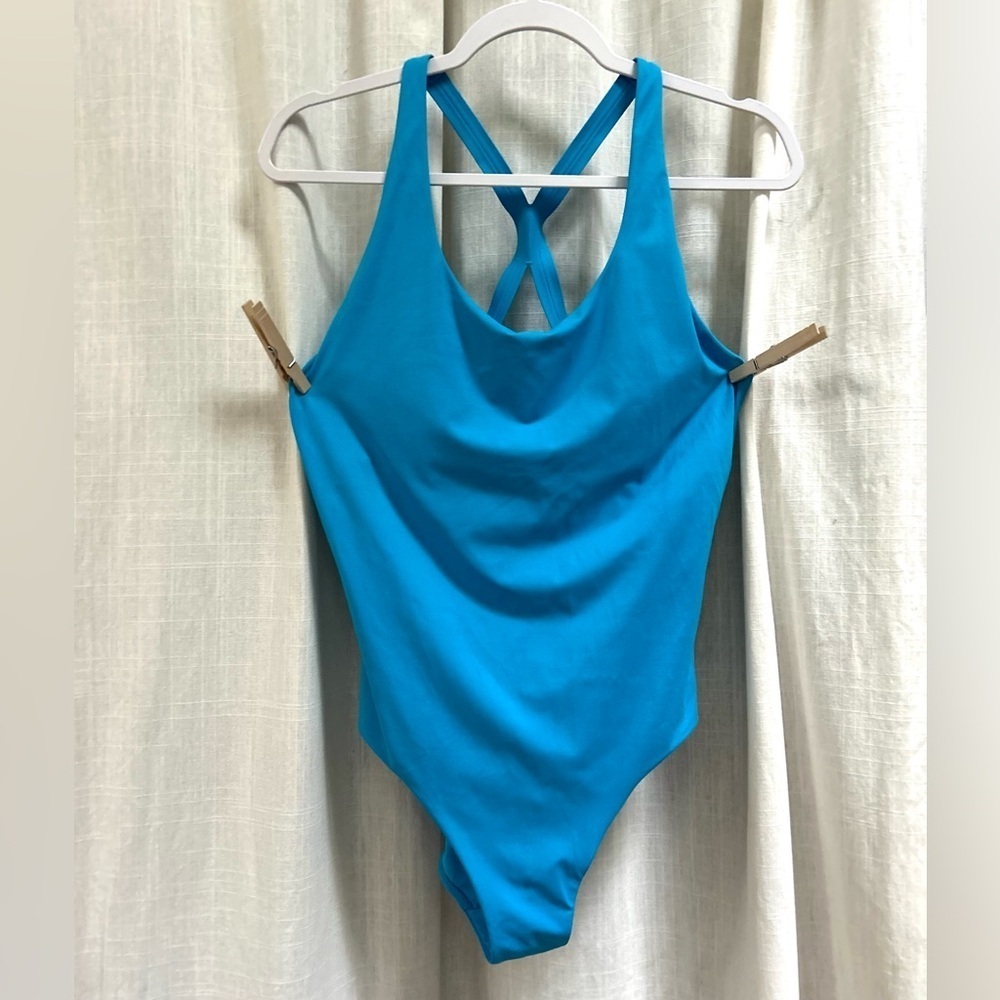 Athleta Malibu one piece swimsuit - L- santorini blue - large